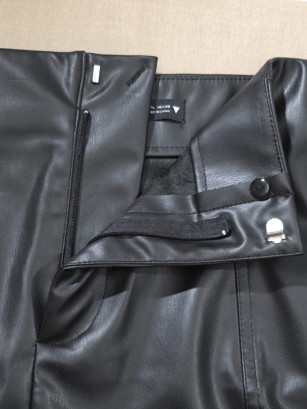 NWOT Zara Topstitched Faux Leather Mini Skirt - Black Size L - Picture 6 of 10